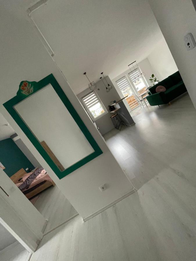 Apartament Bella Târgu-Mureş Exterior foto